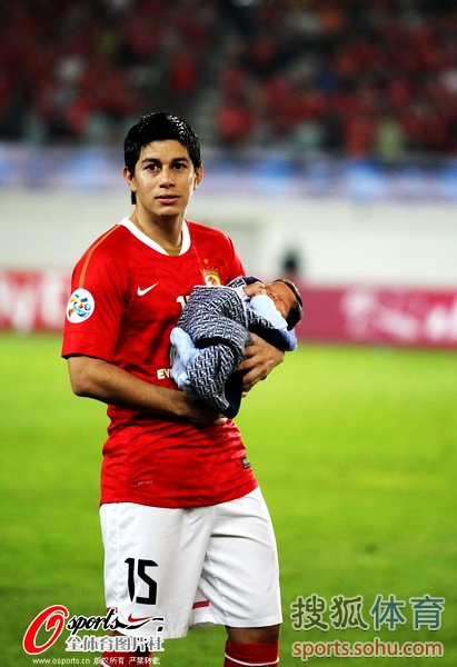 关于罗马训练开放日，冲刺阶段扳平良机引欢呼，亚冠在即，细节决定成败的信息-体育赛事